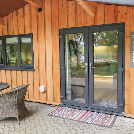 Lake View Lodge Scarborough Exterior foto